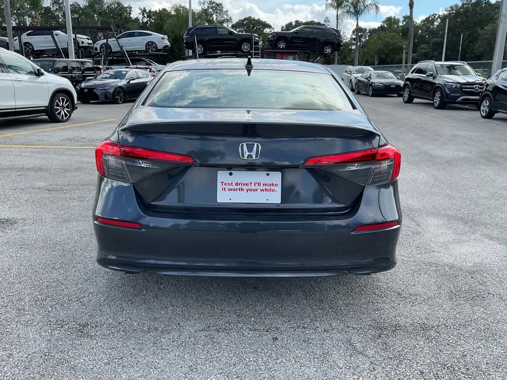 2022 HONDA CIVIC EX photo 4