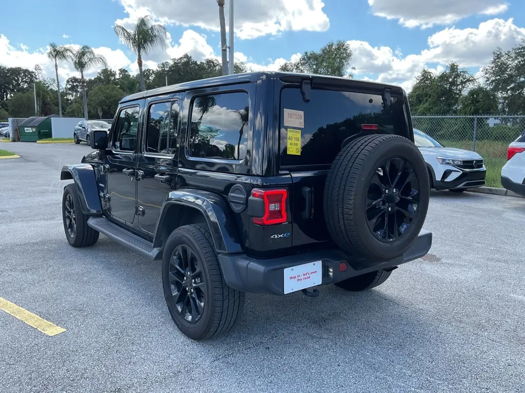 2021 JEEP WRANGLER 4XE UNLIMITED SAHARA photo 3