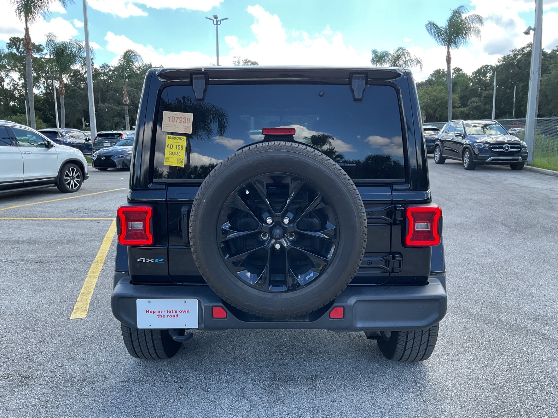 2021 JEEP WRANGLER 4XE UNLIMITED SAHARA photo 4