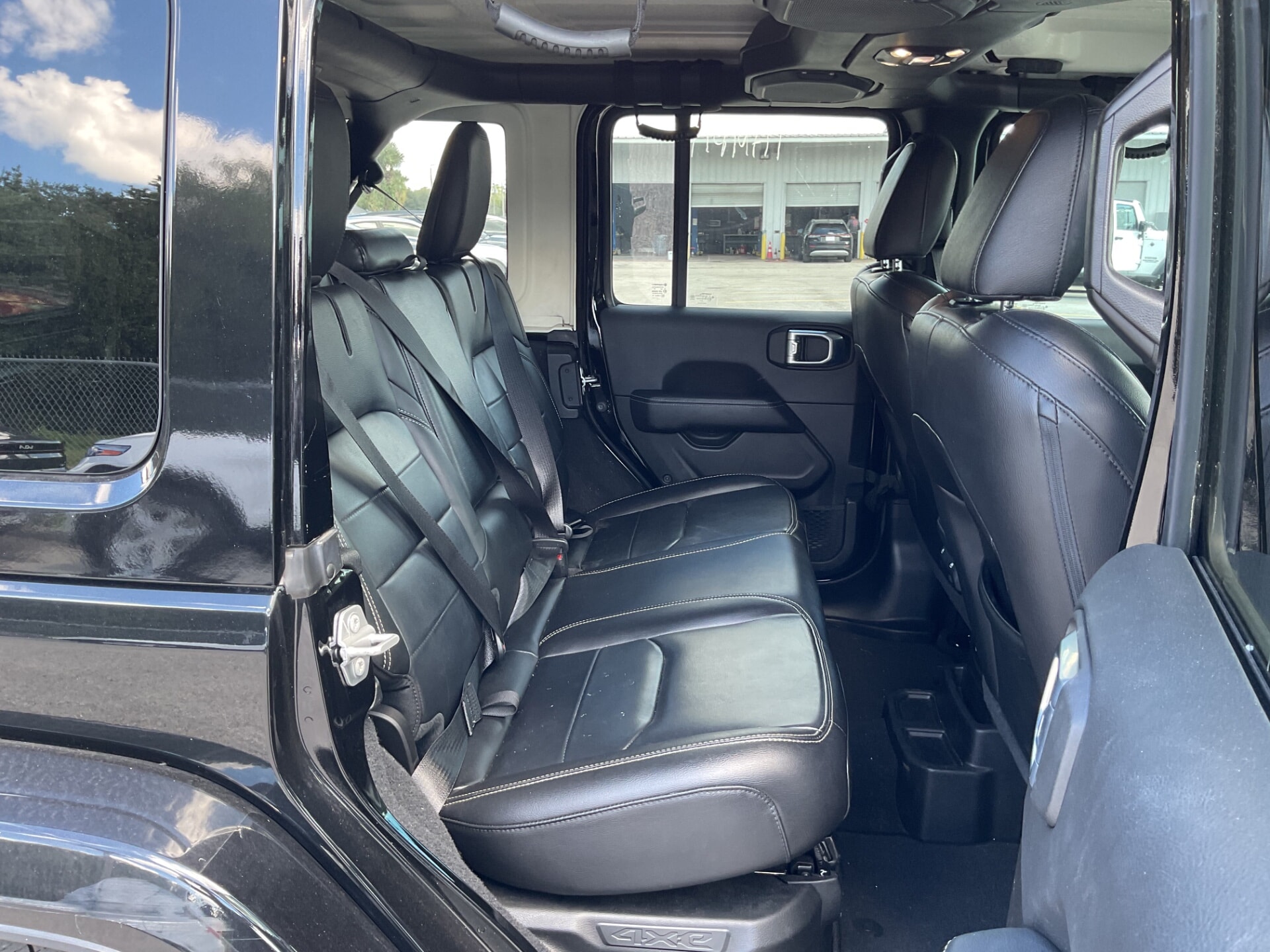 2021 JEEP WRANGLER 4XE UNLIMITED SAHARA photo 12