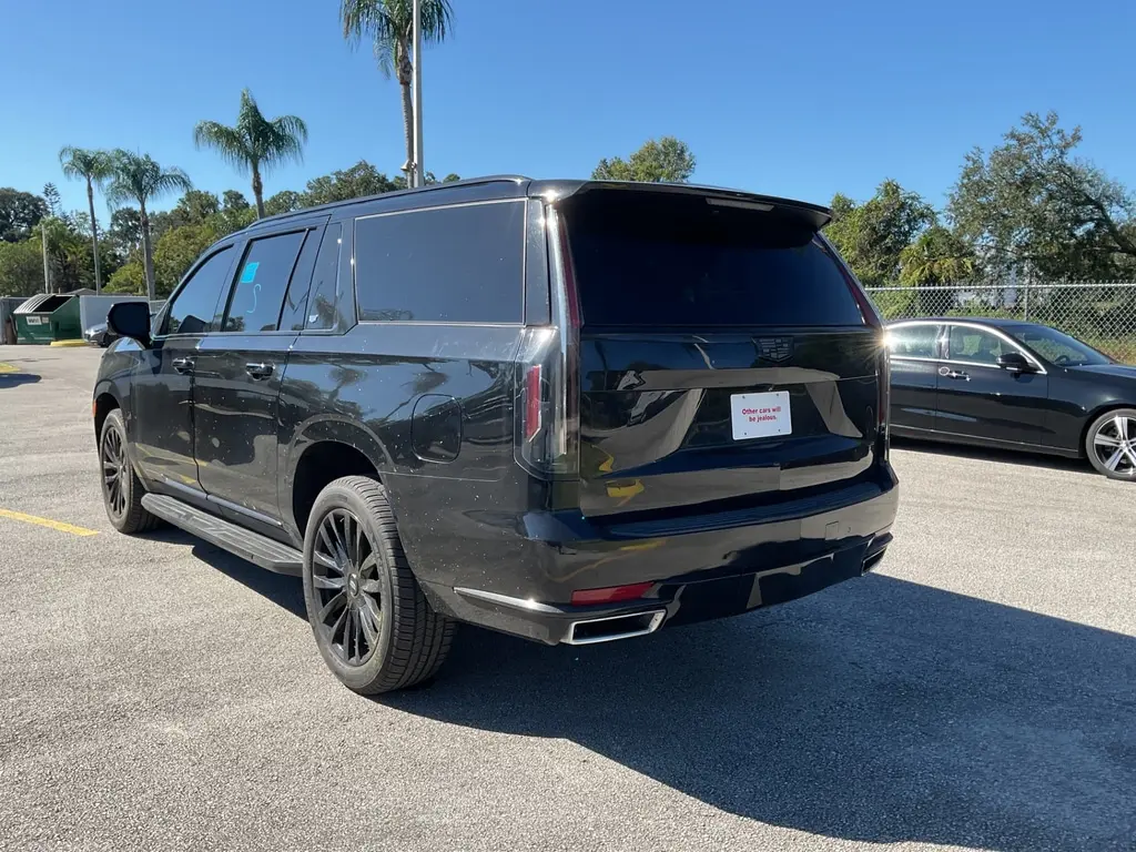 2021 CADILLAC ESCALADE ESV LUXURY photo 6