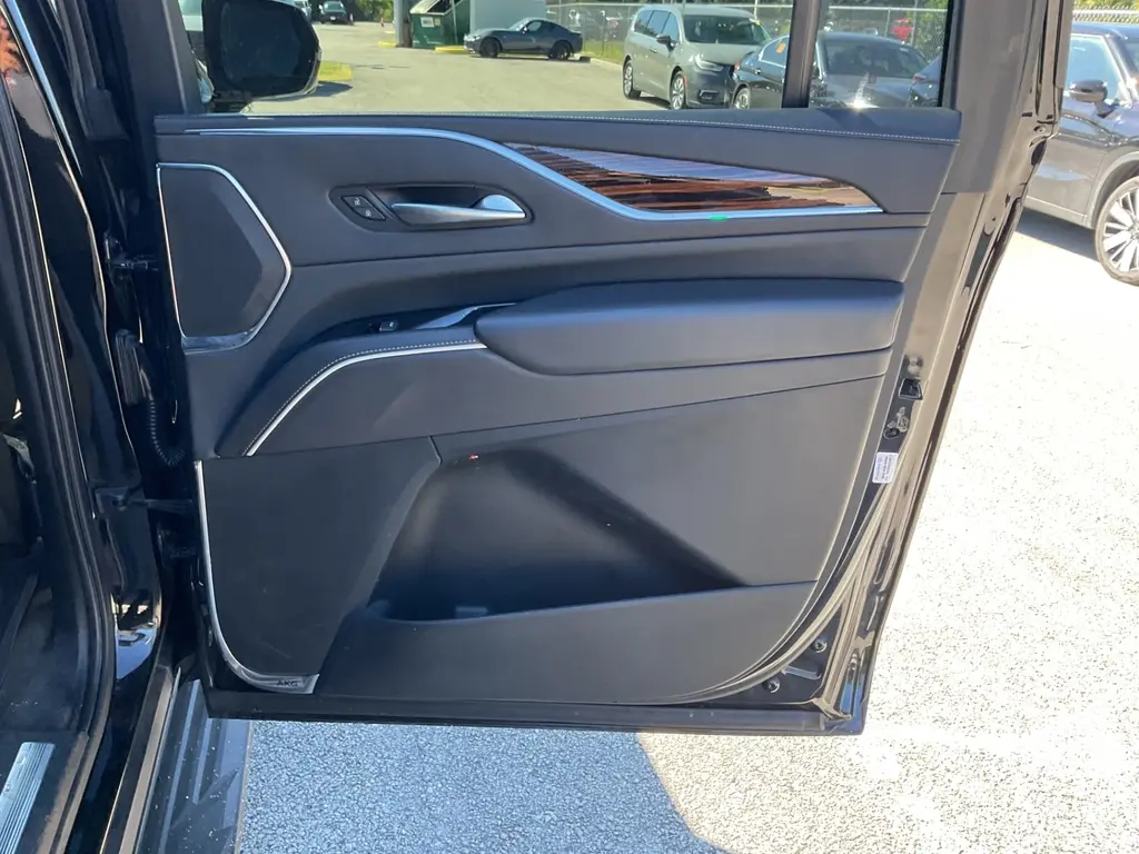 2021 CADILLAC ESCALADE ESV LUXURY photo 21