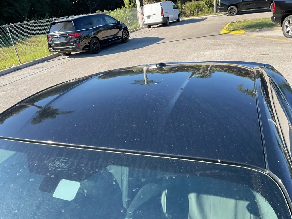 2019 FORD MUSTANG ECOBOOST photo 15