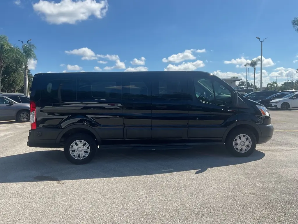 2019 FORD TRANSIT PASSENGER WAGON XLT photo 4