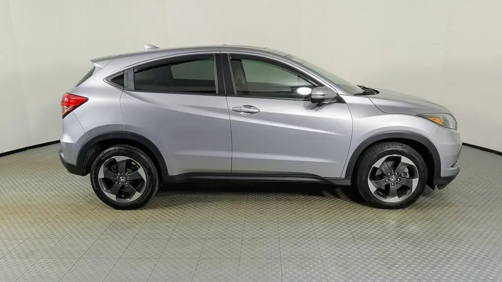 2018 HONDA HR-V EX photo 6