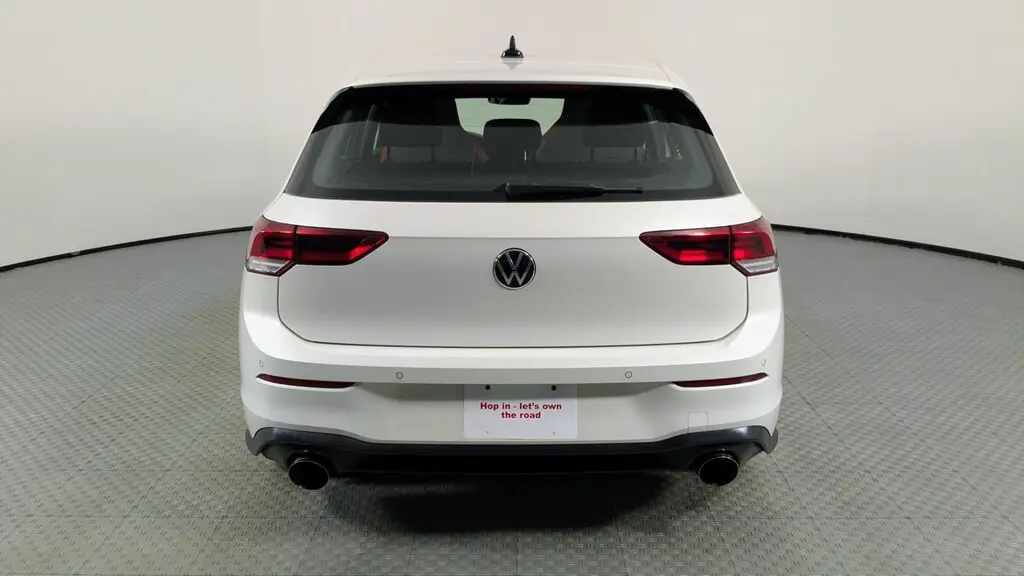 2022 VOLKSWAGEN GOLF GTI S photo 4