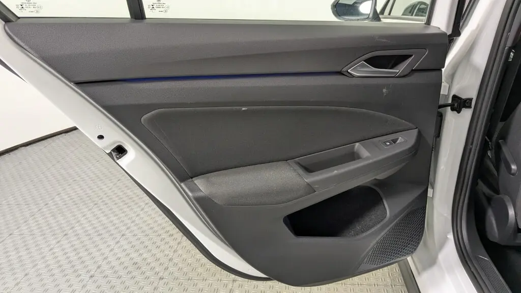 2022 VOLKSWAGEN GOLF GTI S photo 11
