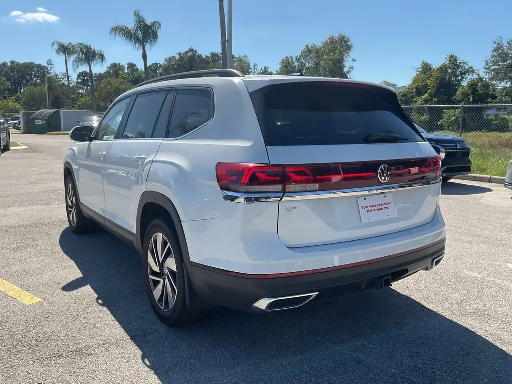 2024 VOLKSWAGEN ATLAS 2.0T SE W/TECHNOLOGY photo 3