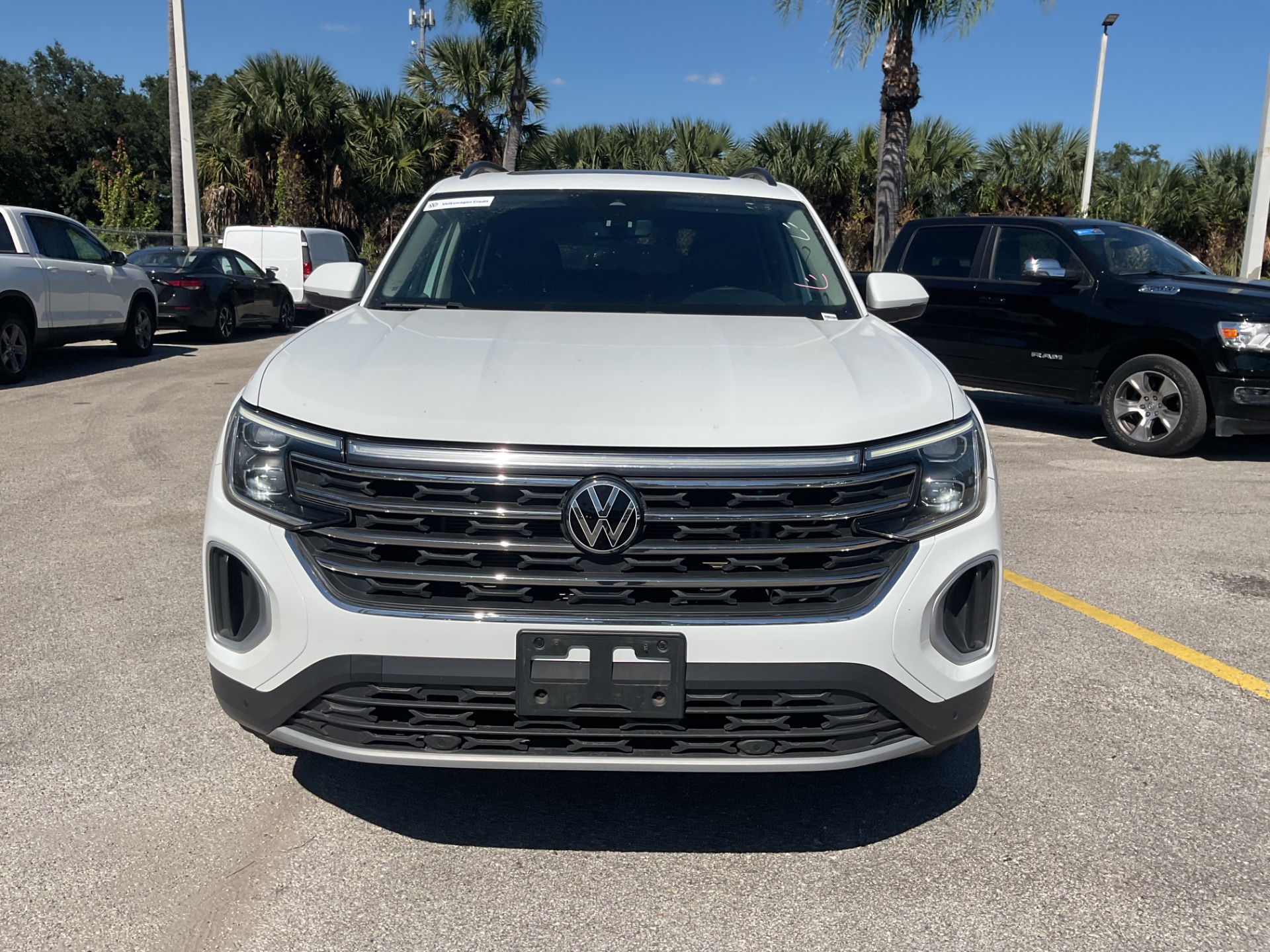 2024 VOLKSWAGEN ATLAS 2.0T SE W/TECHNOLOGY photo 14