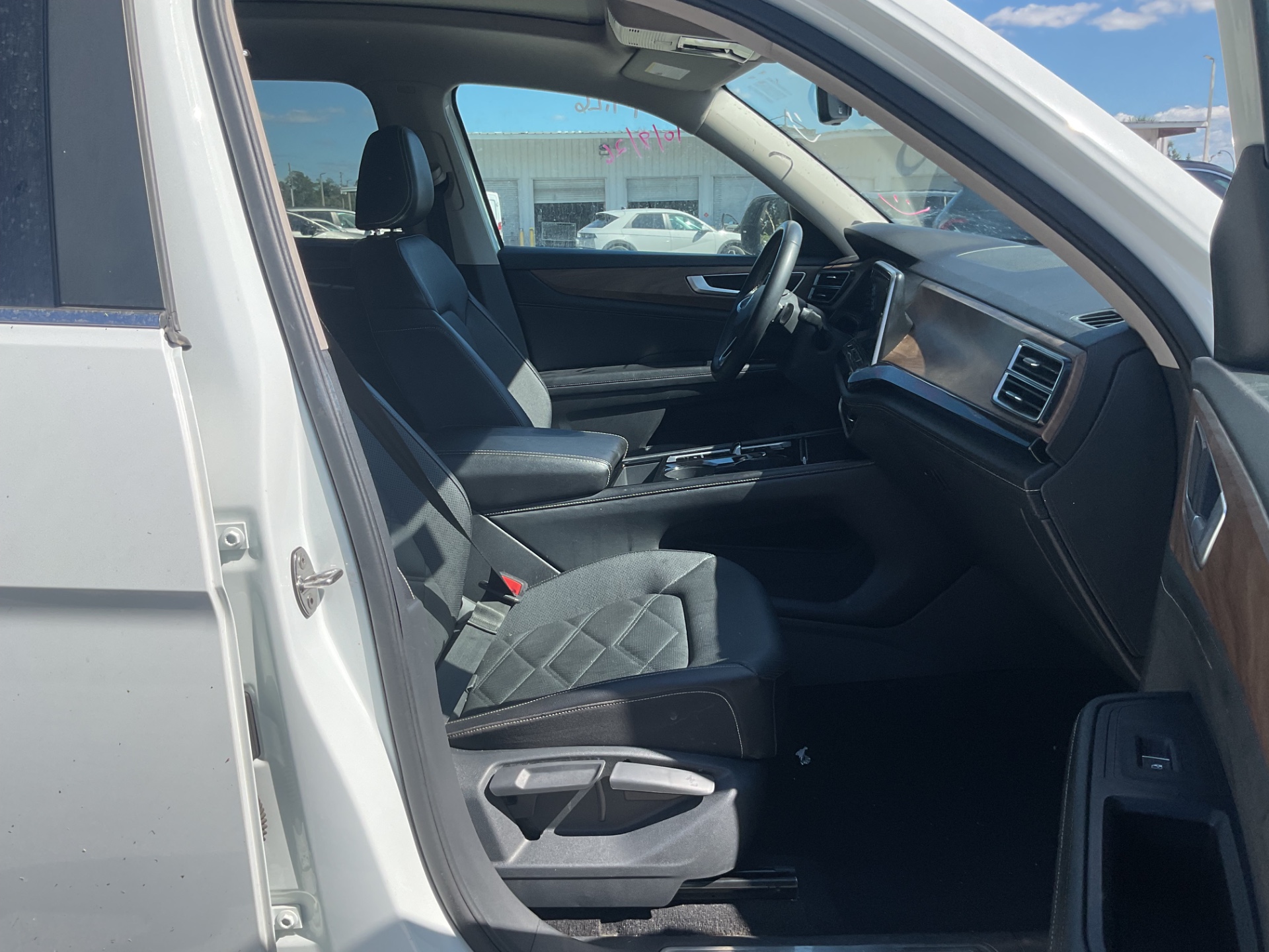 2024 VOLKSWAGEN ATLAS 2.0T SE W/TECHNOLOGY photo 15
