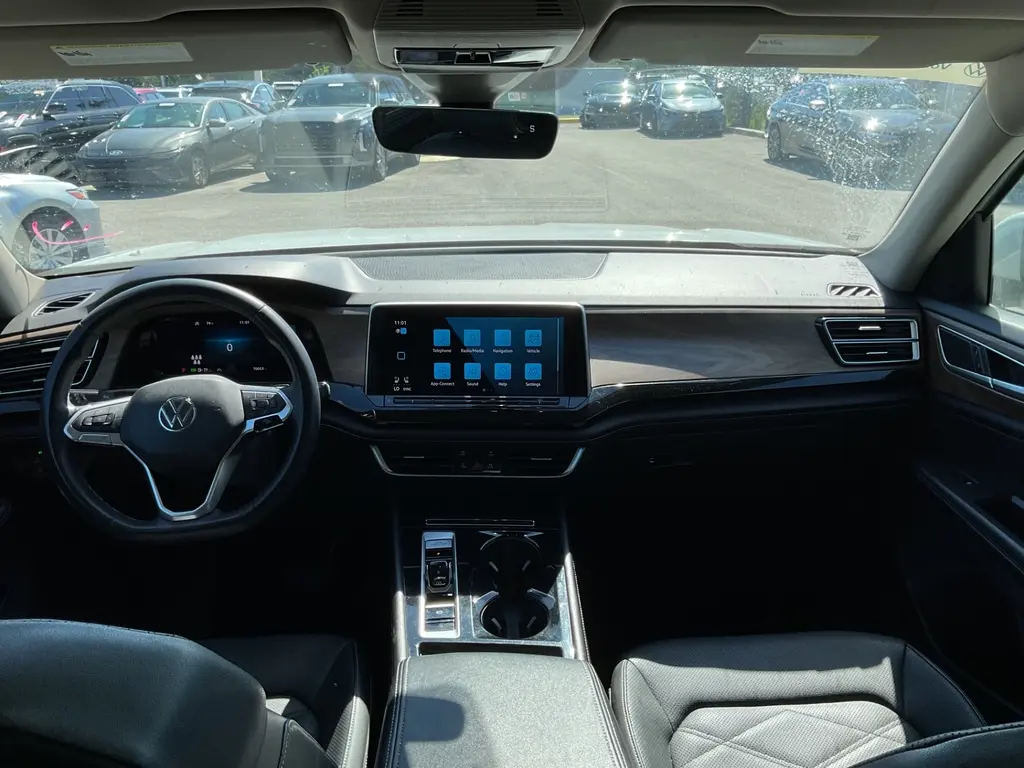 2024 VOLKSWAGEN ATLAS 2.0T SE W/TECHNOLOGY photo 23