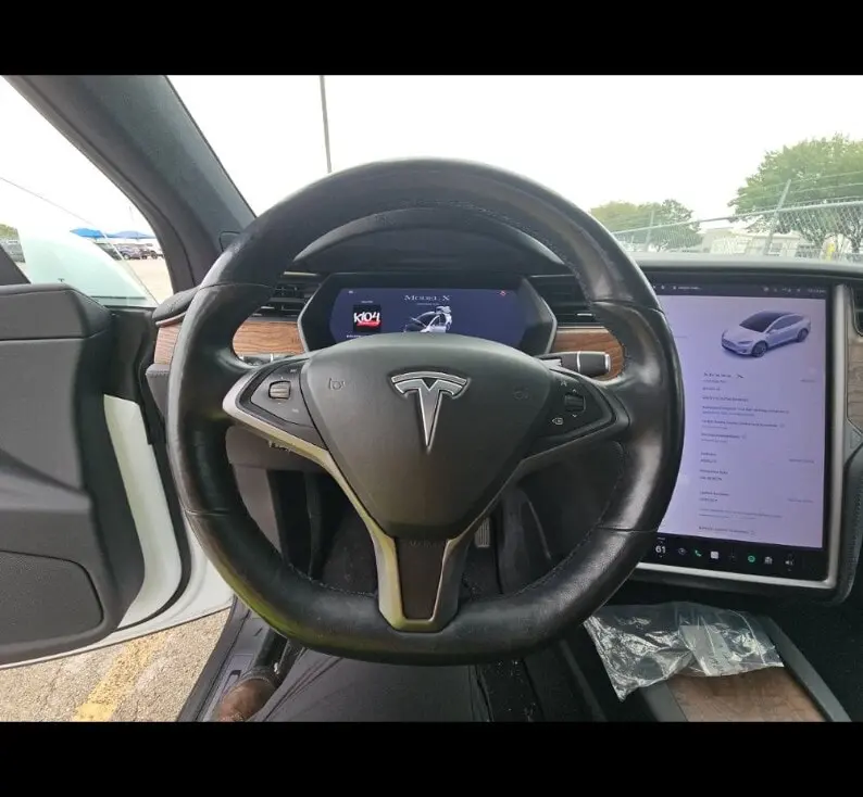 2020 TESLA MODEL X LONG RANGE PLUS photo 9