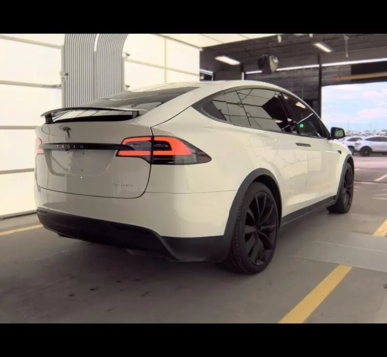 2020 TESLA MODEL X LONG RANGE PLUS photo 5