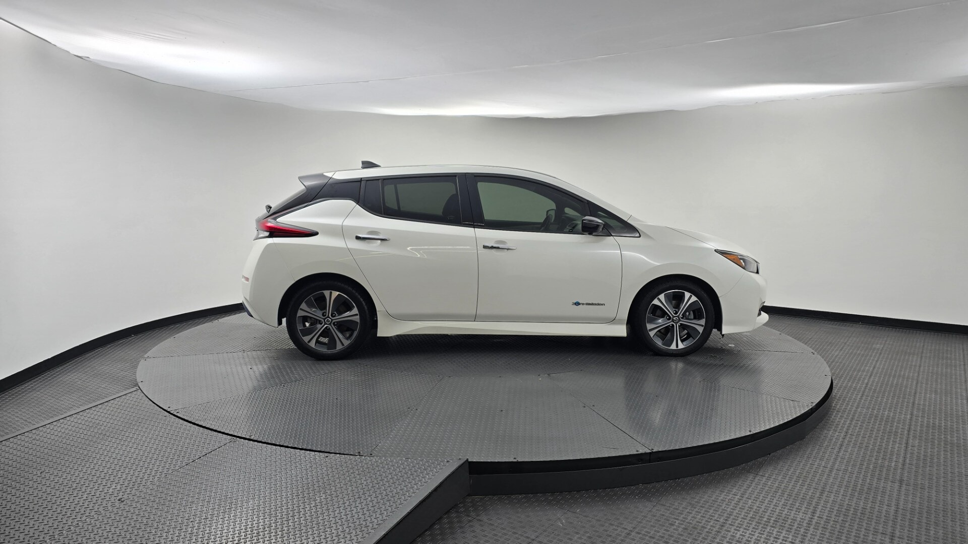 Florida Fine Cars - Used vehicle - SEDAN NISSAN LEAF 2019