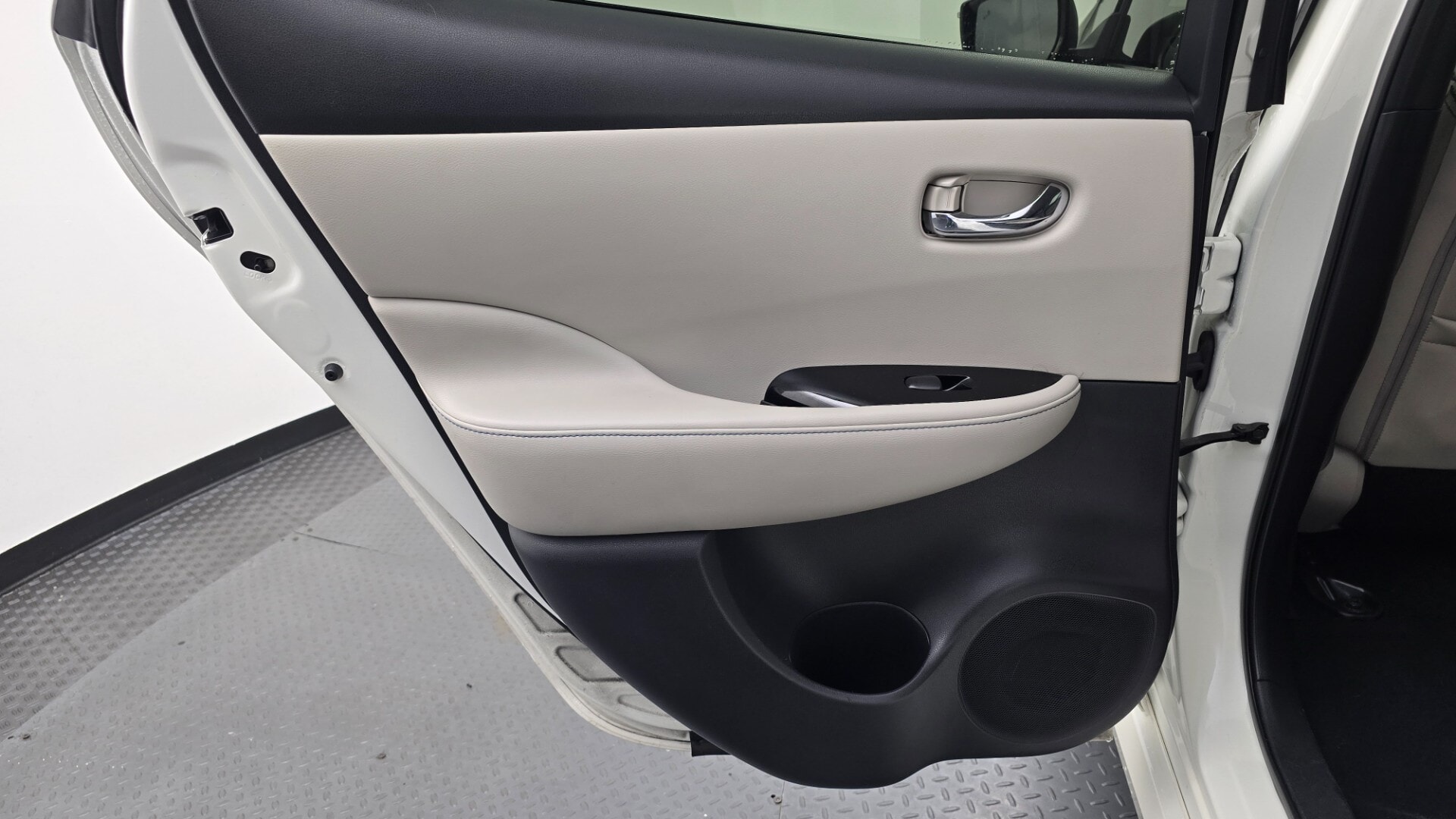 Florida Fine Cars - Used vehicle - SEDAN NISSAN LEAF 2019