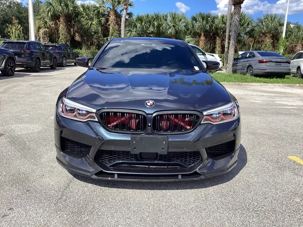 2018 BMW M5 photo 2