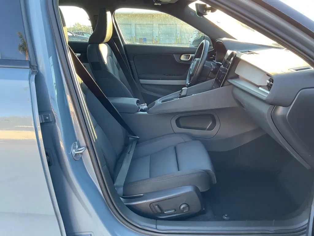 2024 POLESTAR 2 PLUS photo 13