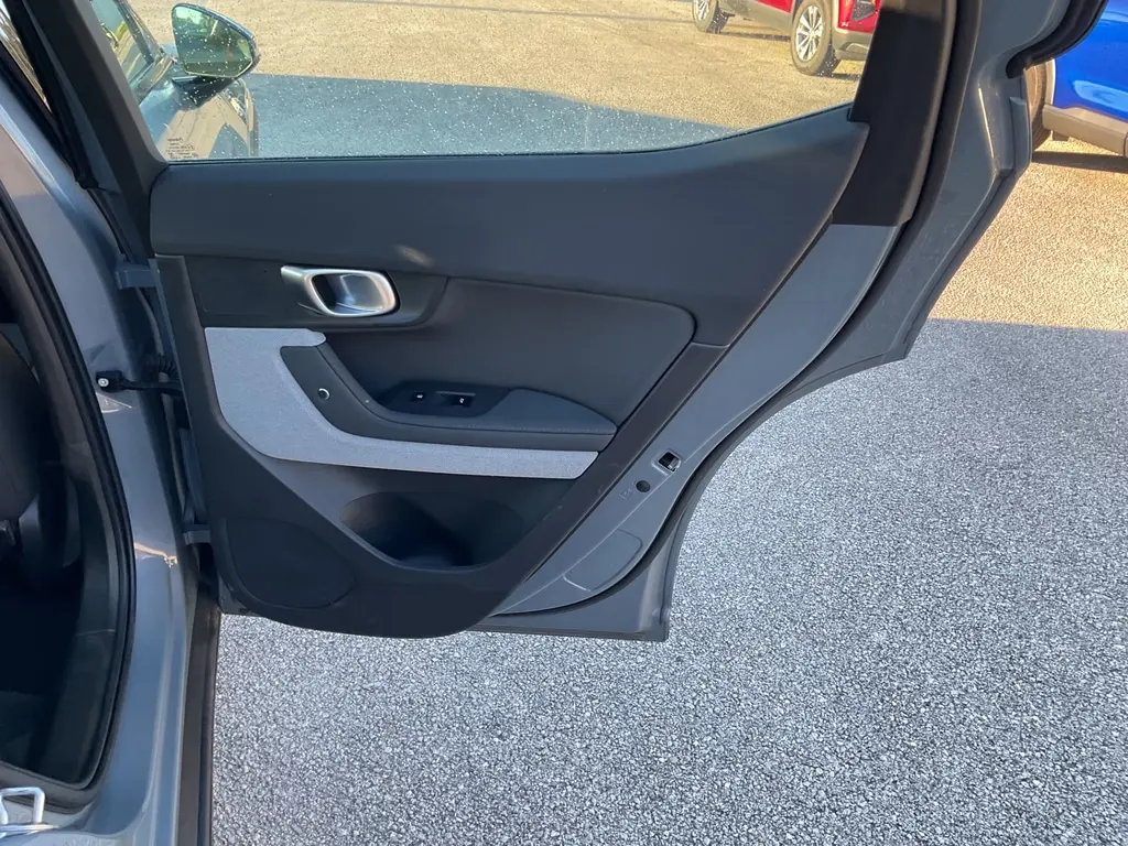 2024 POLESTAR 2 PLUS photo 14