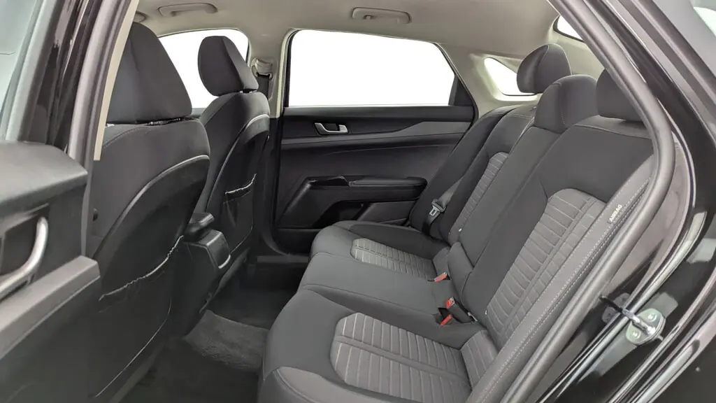 2026 KIA K5 LXS photo 13