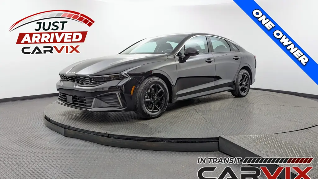 2026 KIA K5 LXS photo 1