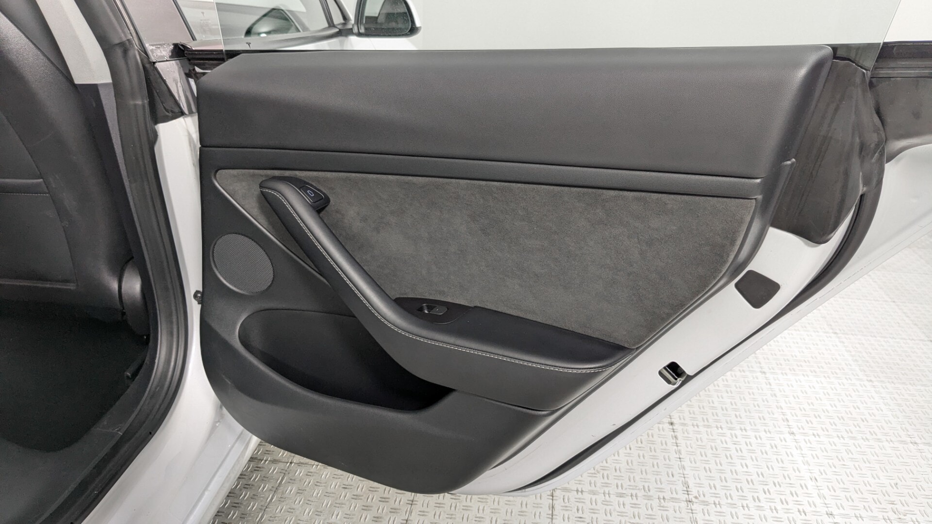 Florida Fine Cars - Used vehicle - SEDAN TESLA MODEL 3 2023