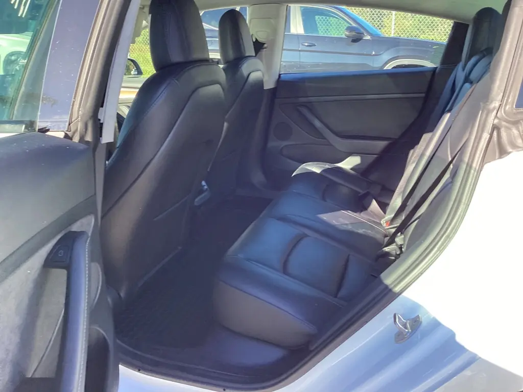 2023 TESLA MODEL 3 photo 8