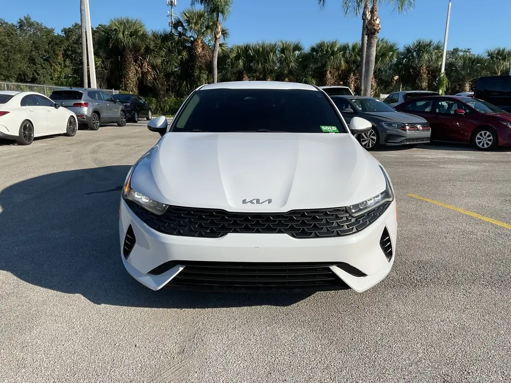 2022 KIA K5 LX photo 6