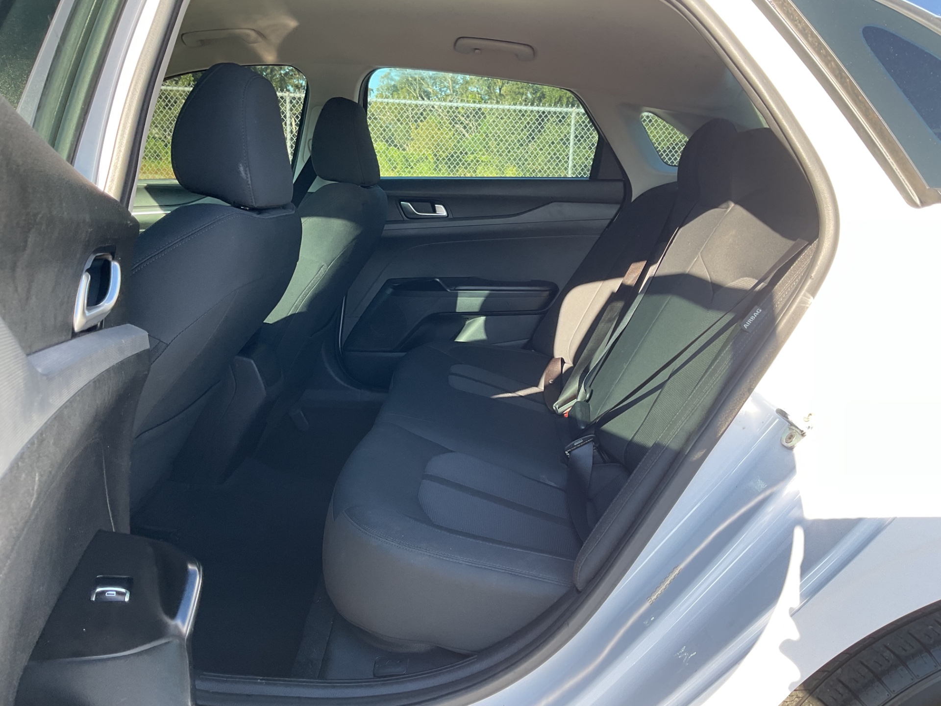 2022 KIA K5 LX photo 11