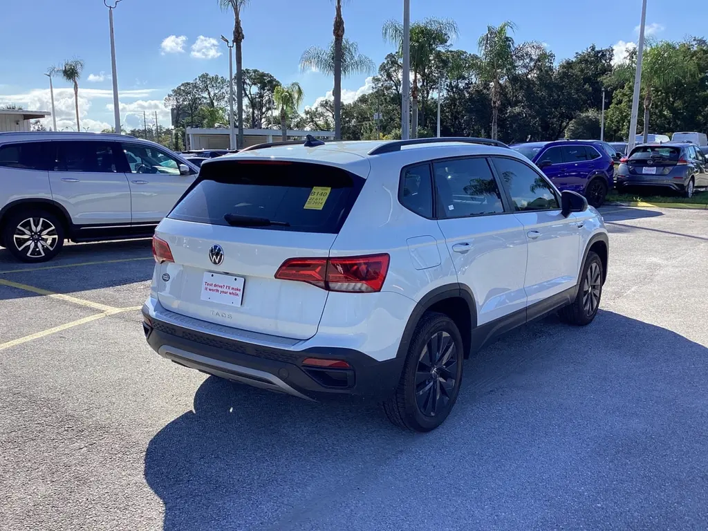 2024 VOLKSWAGEN TAOS S photo 5