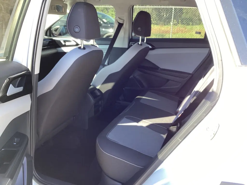 2024 VOLKSWAGEN TAOS S photo 16