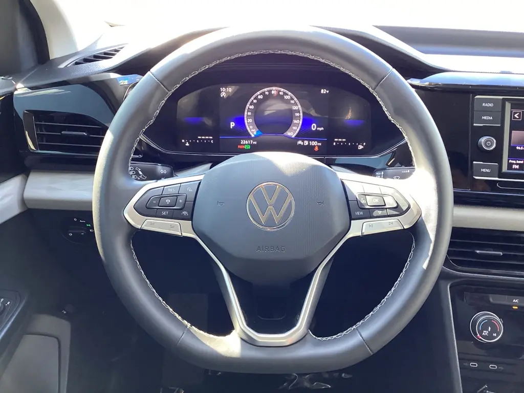 2024 VOLKSWAGEN TAOS S photo 23