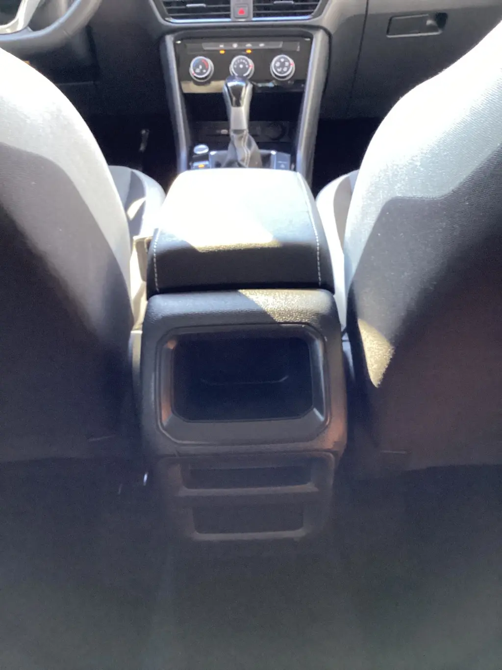 2024 VOLKSWAGEN TAOS S photo 22