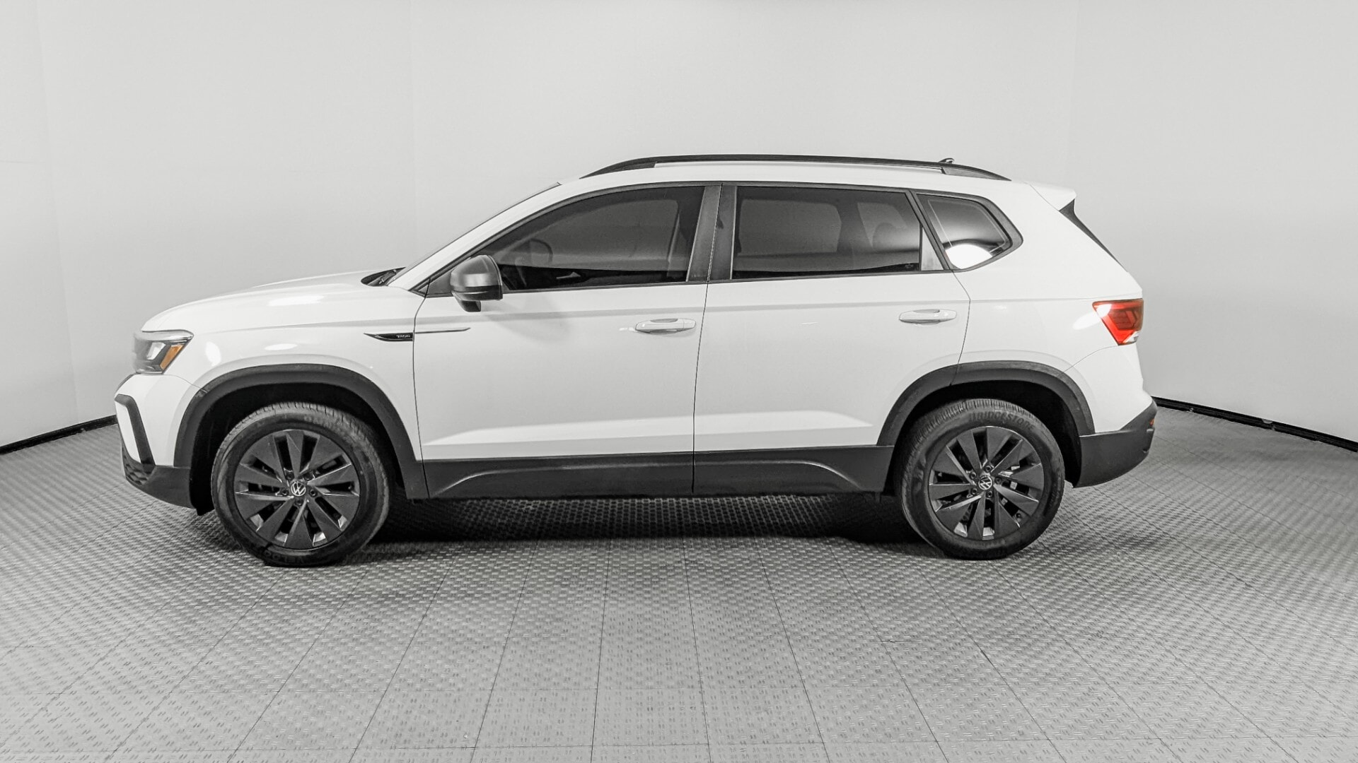 Florida Fine Cars - Used vehicle - SUV VOLKSWAGEN TAOS 2024