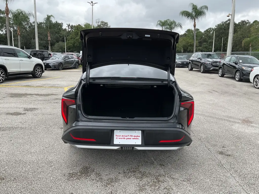 2025 KIA K4 LXS photo 6