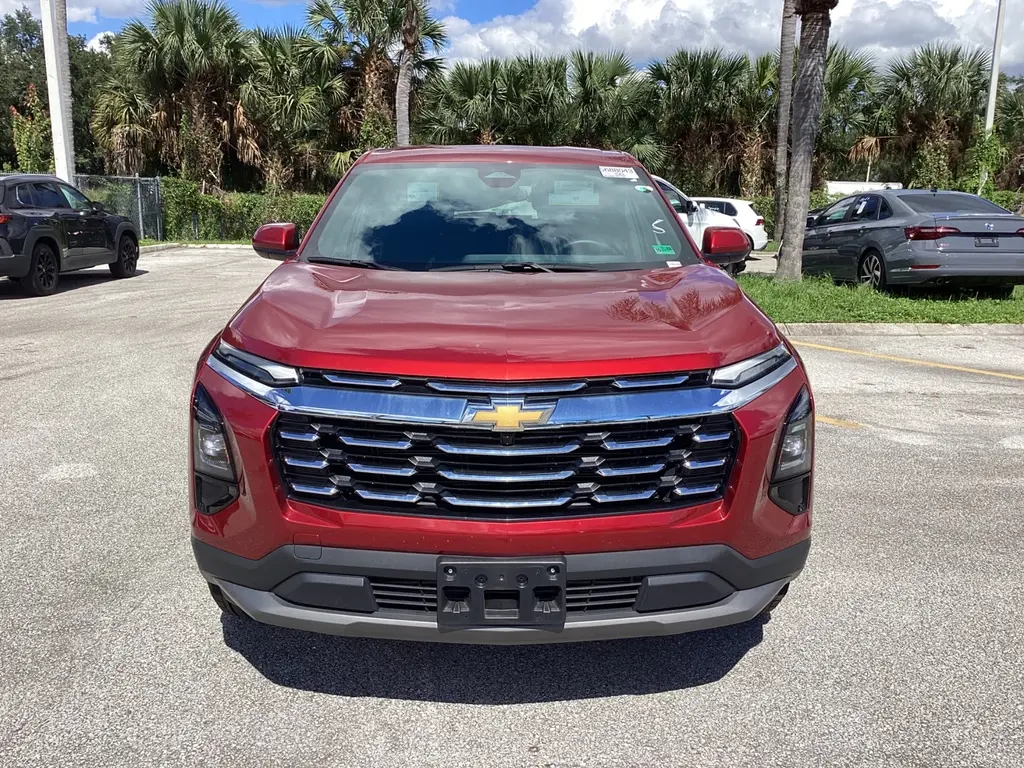 2026 CHEVROLET EQUINOX AWD LT photo 2