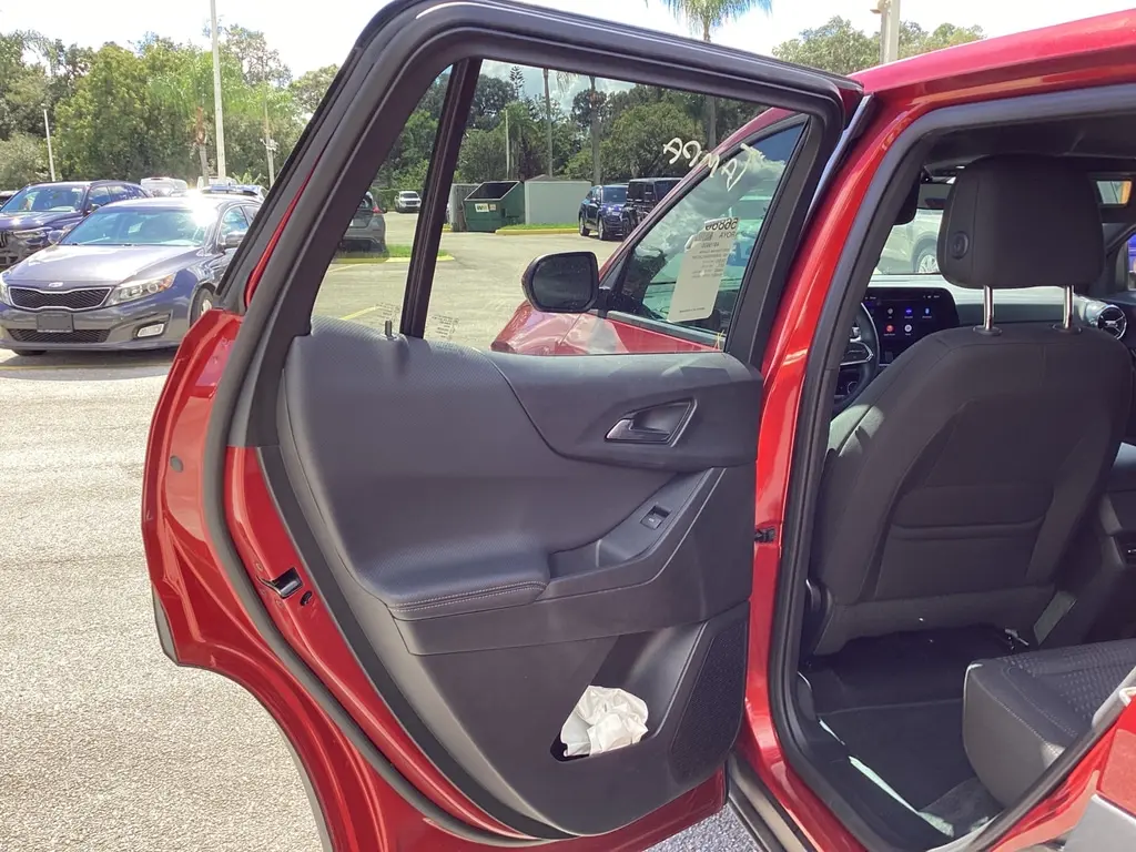 2026 CHEVROLET EQUINOX AWD LT photo 13