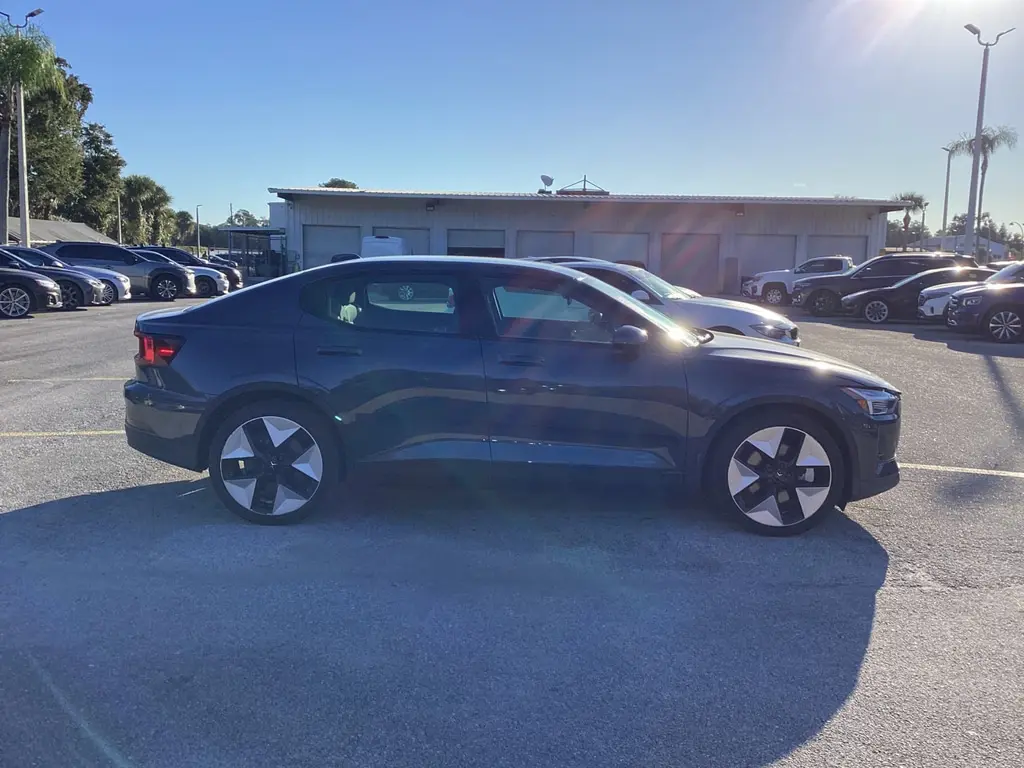 2024 POLESTAR 2 PLUS photo 4