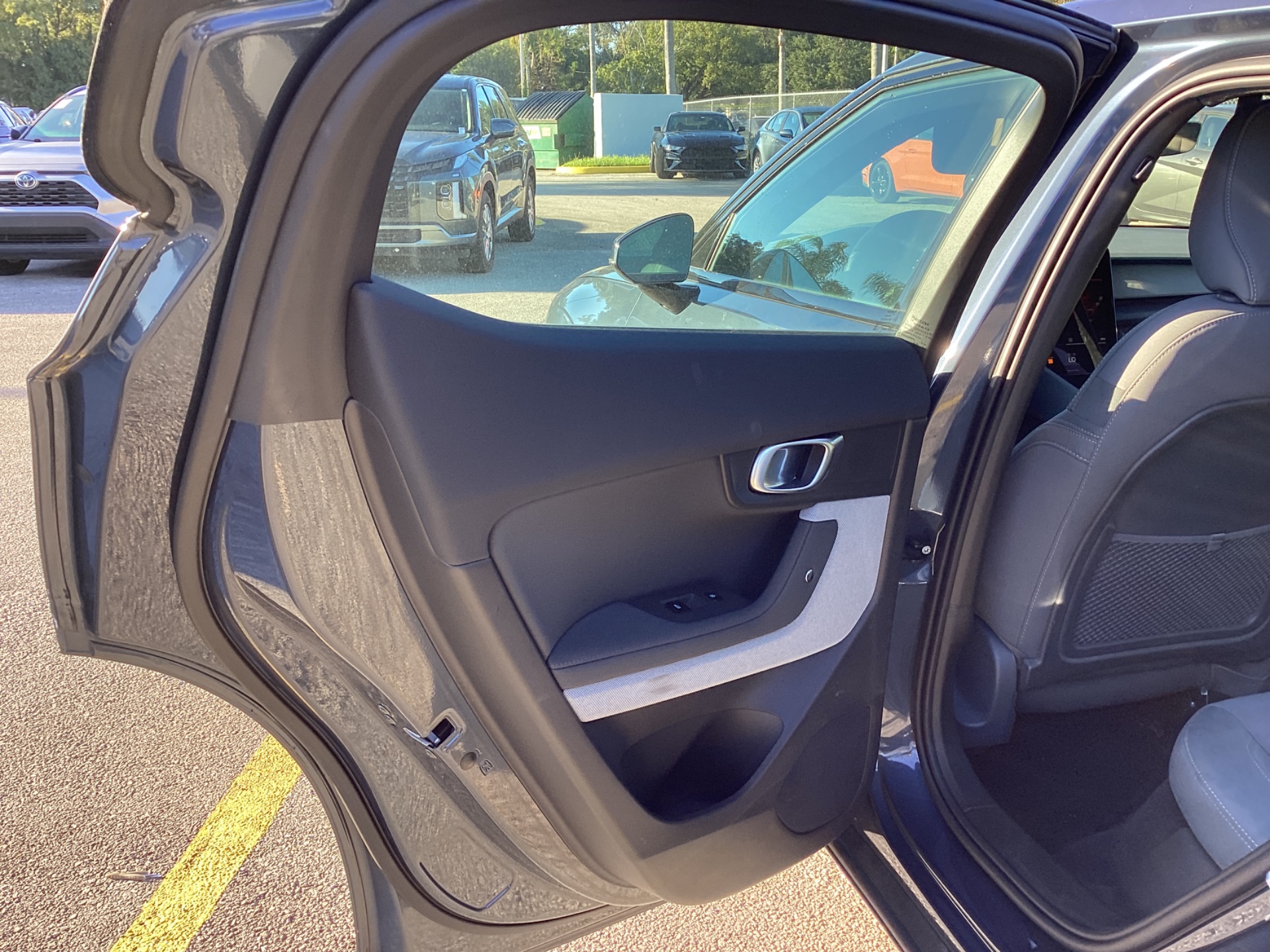 2024 POLESTAR 2 PLUS photo 11