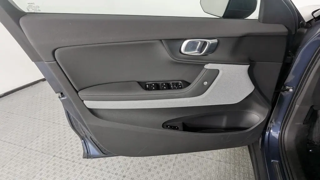 2024 POLESTAR 2 PLUS photo 11
