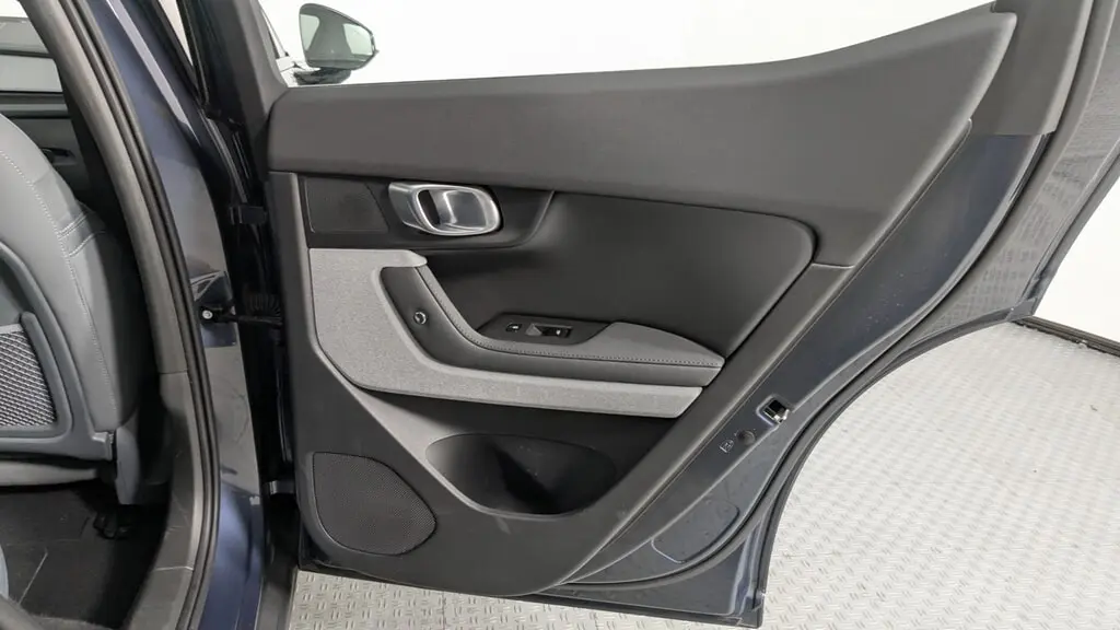 2024 POLESTAR 2 PLUS photo 17