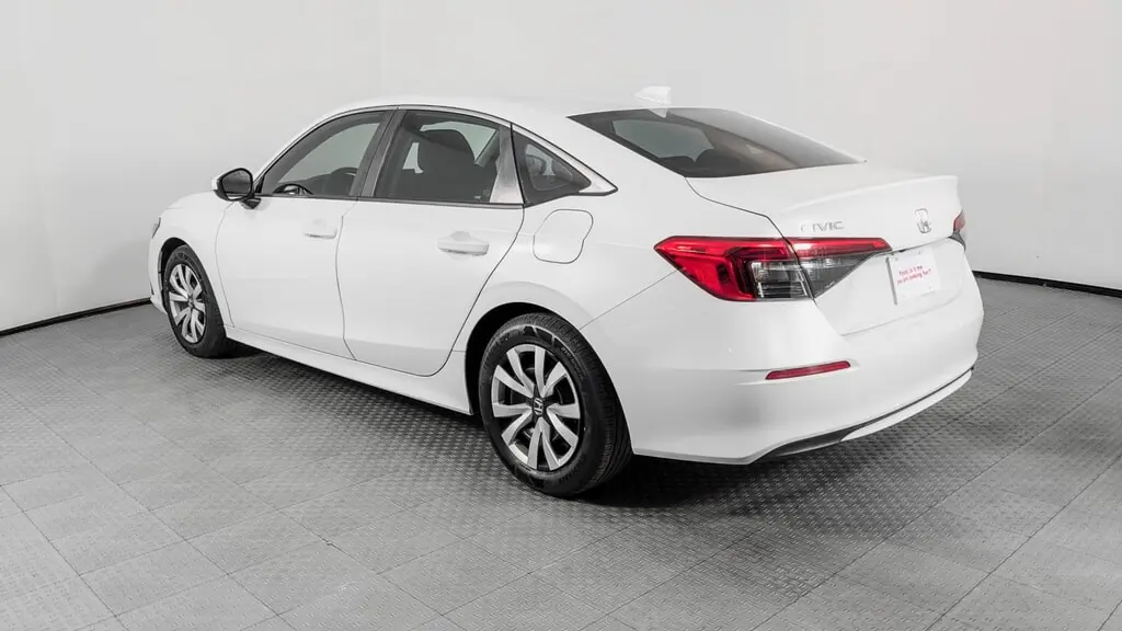 2023 HONDA CIVIC LX photo 5