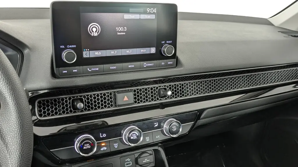 2023 HONDA CIVIC LX photo 26