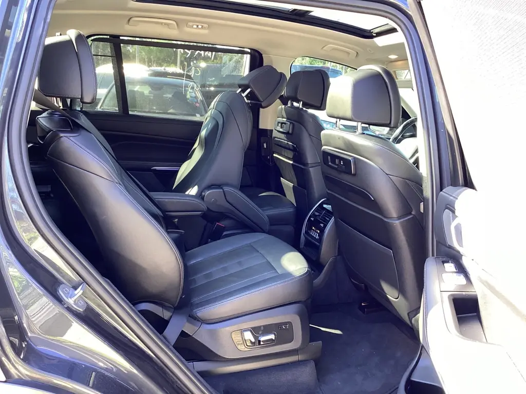 2020 BMW X7 XDRIVE40I photo 12