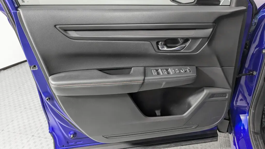 2025 HONDA CR-V HYBRID SPORT photo 12