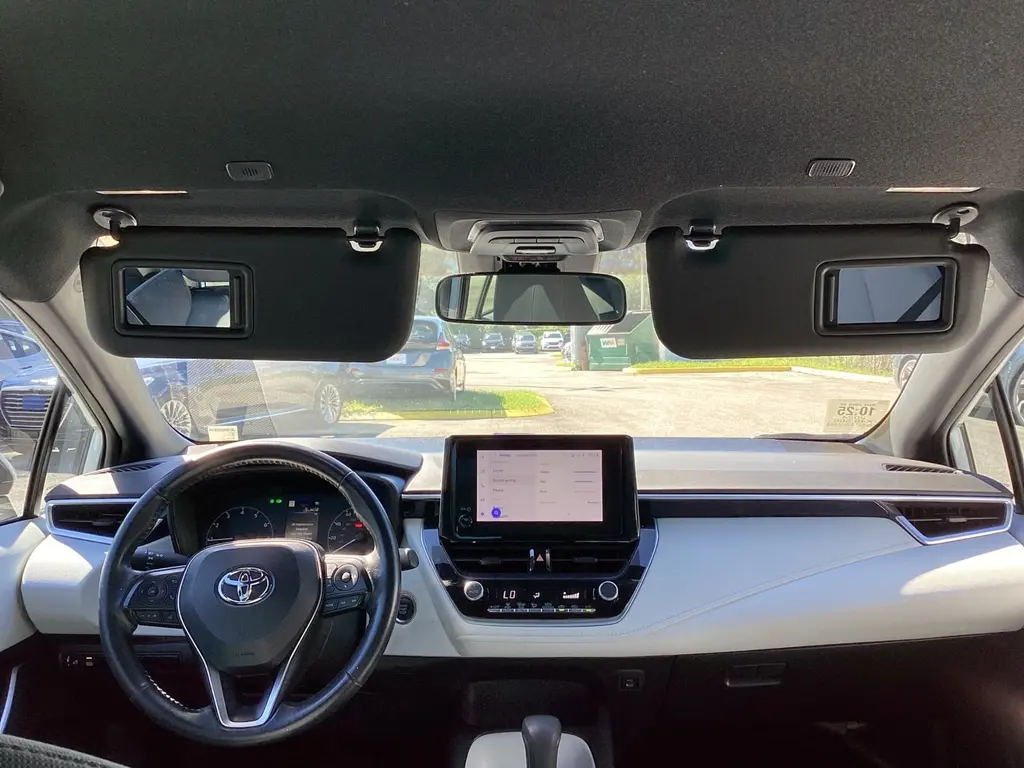 2024 TOYOTA COROLLA SE photo 19