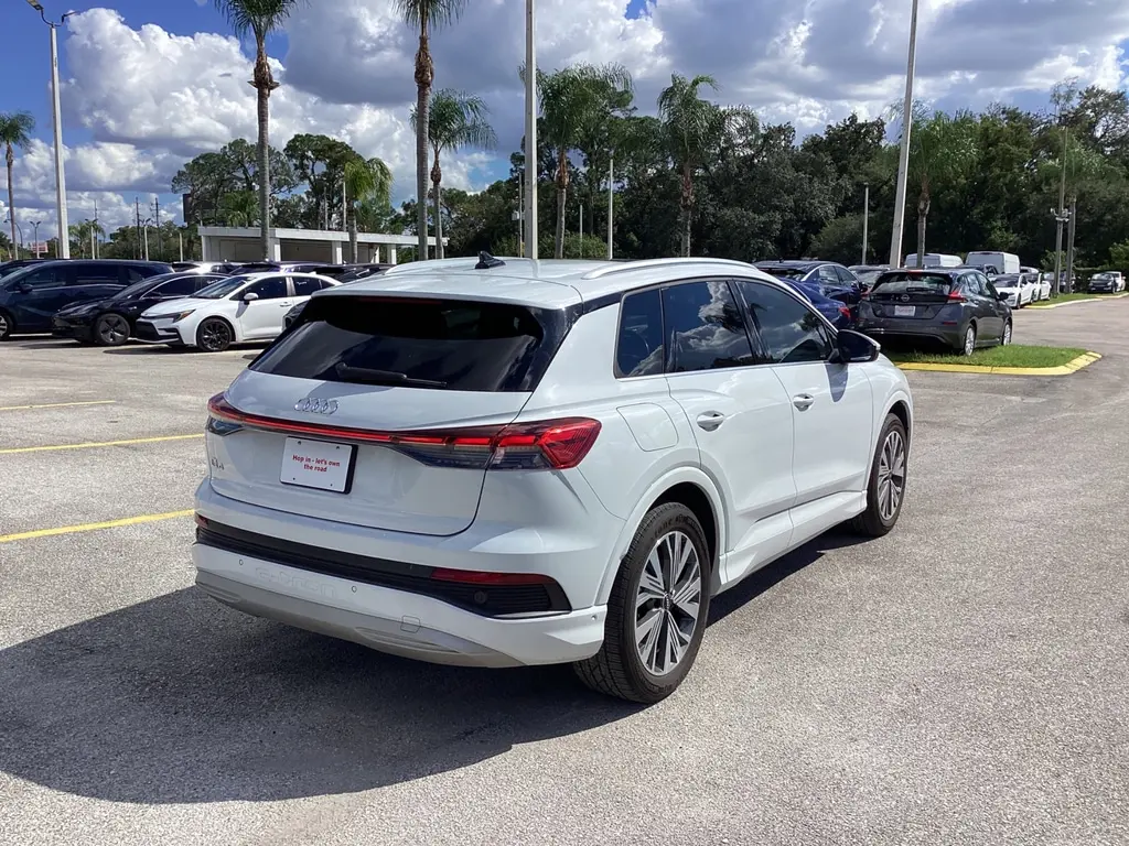 2023 AUDI Q4 E-TRON PREMIUM PLUS photo 5