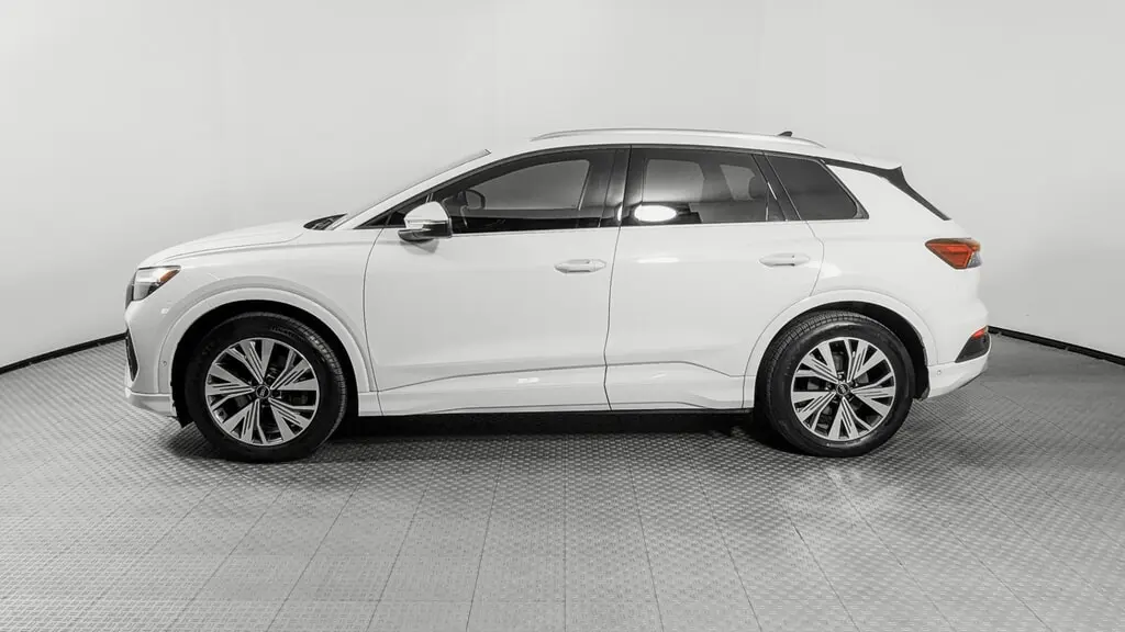 2023 AUDI Q4 E-TRON PREMIUM PLUS photo 2