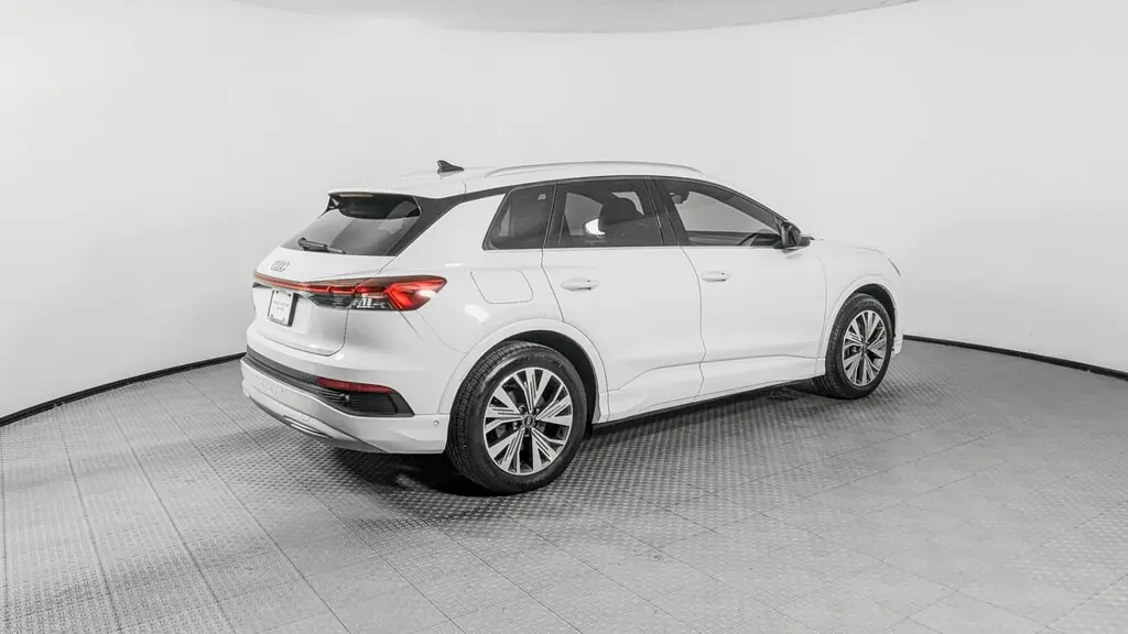 2023 AUDI Q4 E-TRON PREMIUM PLUS photo 5