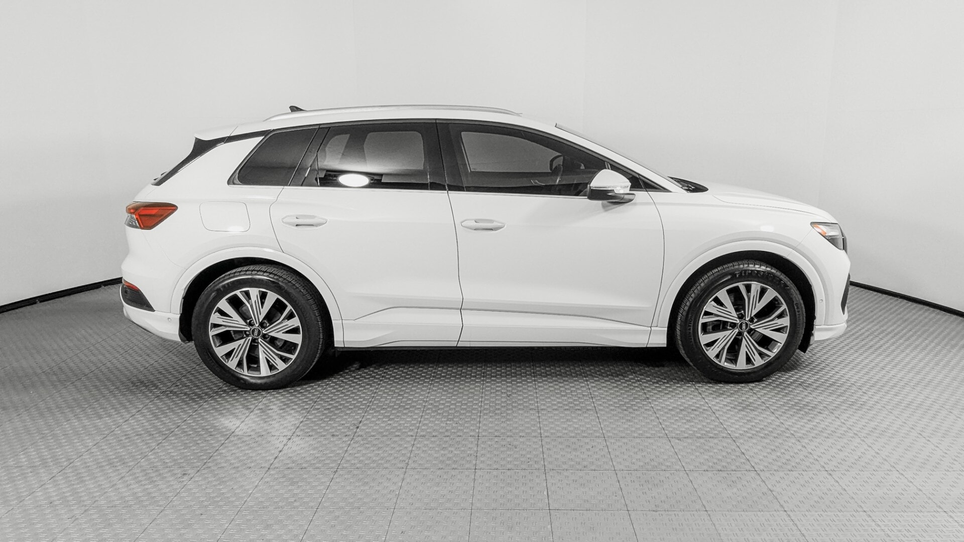 Florida Fine Cars - Used vehicle - SUV AUDI Q4 E-TRON 2023