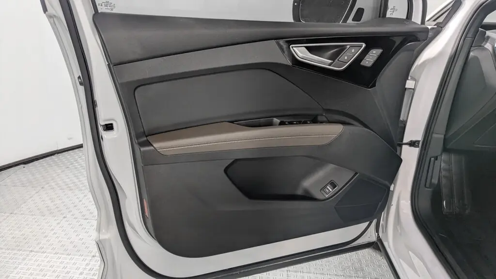 2023 AUDI Q4 E-TRON PREMIUM PLUS photo 9